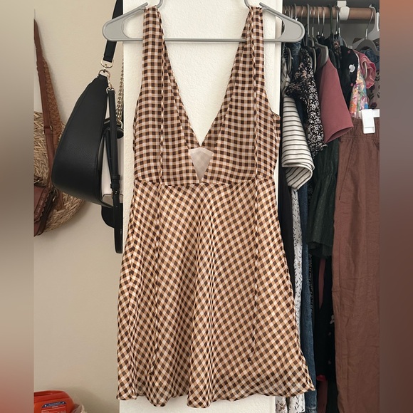 Brown checkered summer dress - vrg grl - Picture 2 of 5